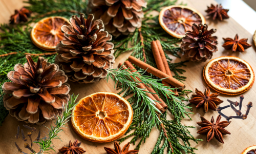 Karácsonyi hangulat természetes illatokkal Karácsonyi hangulat természetes gyógynövényekkel