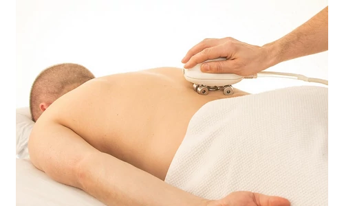 Gyógymasszőr kezelések hatása a test regenerációjára: miért működhet?